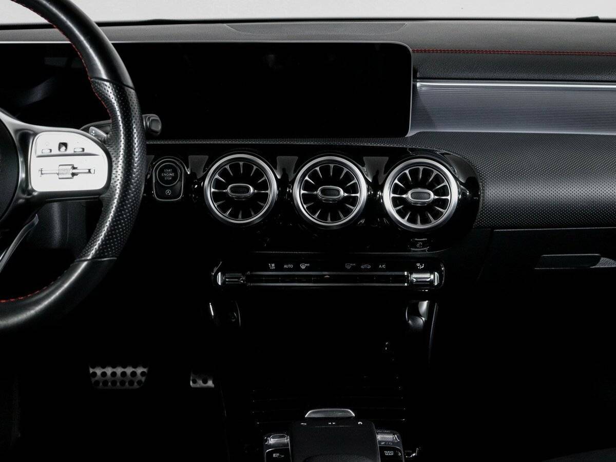 Mercedes-Benz CLA б/у, 2019, Роботизированная. Фото: #12