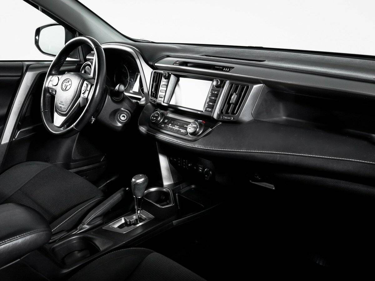 Тойота Рав4 б/у, 2017, Автоматическая. Фото: #8