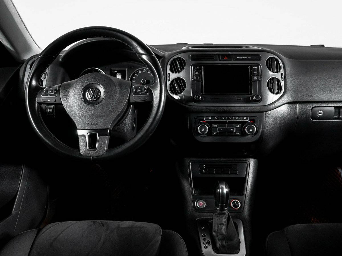 Volkswagen Tiguan б/у, 2015, Автоматическая. Фото: #11