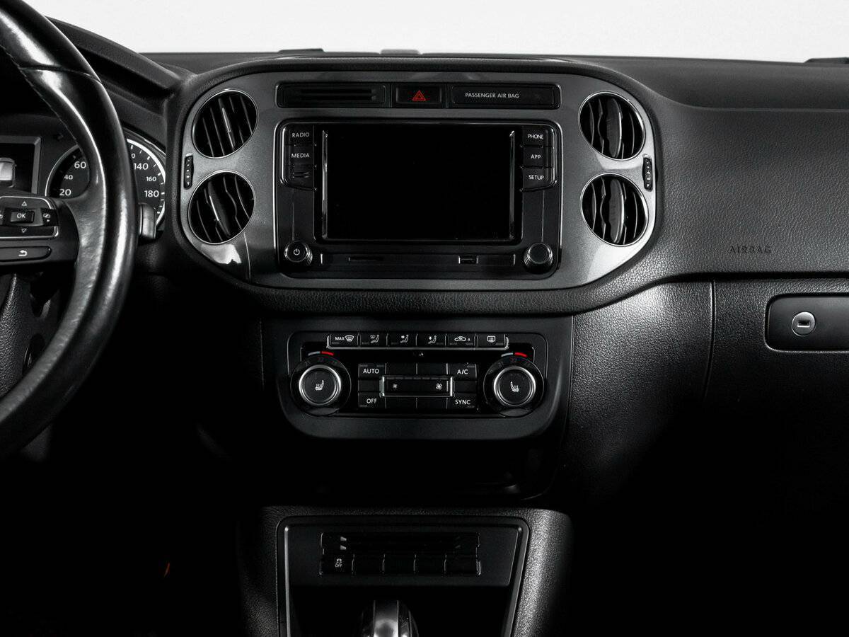 Volkswagen Tiguan б/у, 2015, Автоматическая. Фото: #12