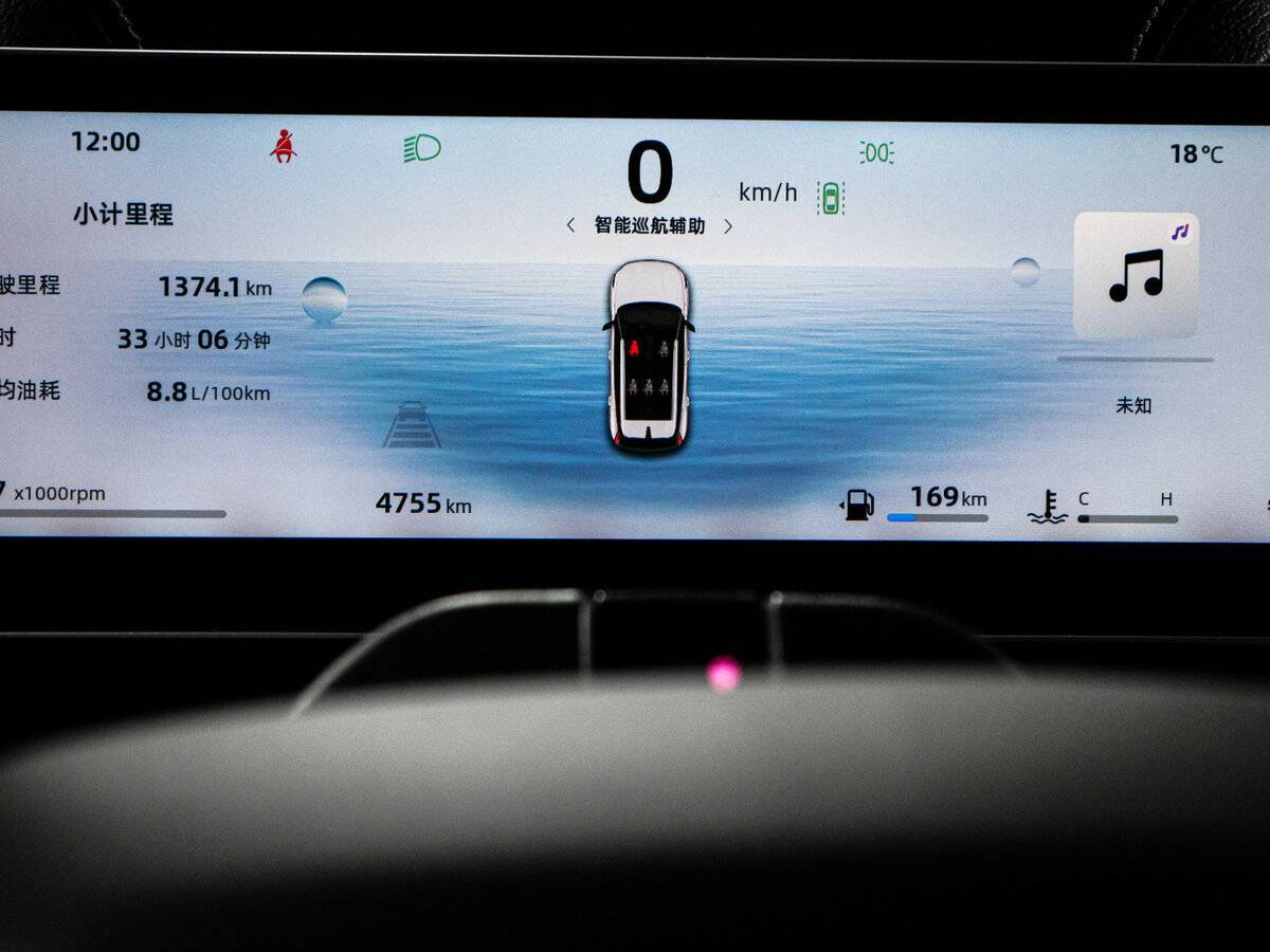 Джили Атлас б/у, 2023, Роботизированная. Фото: #10