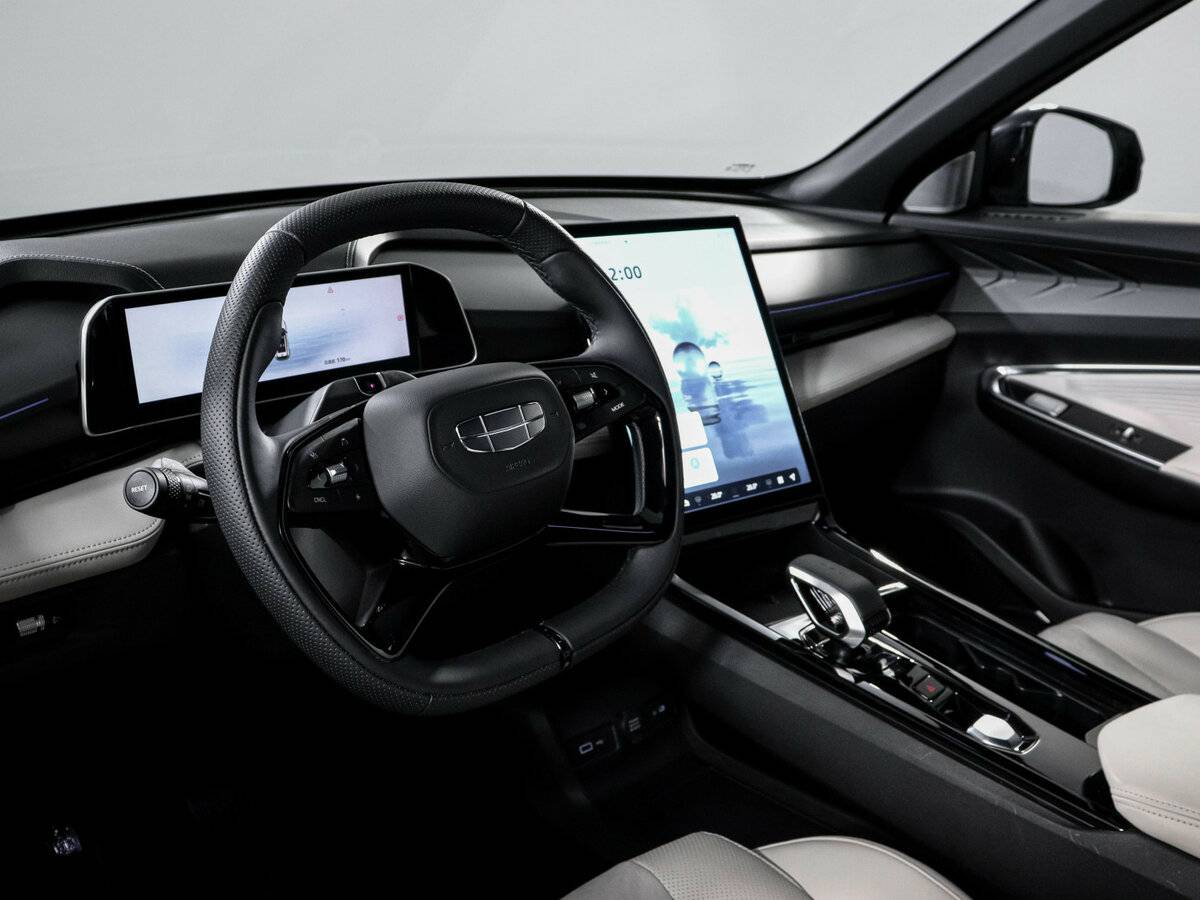 Джили Атлас б/у, 2023, Роботизированная. Фото: #13