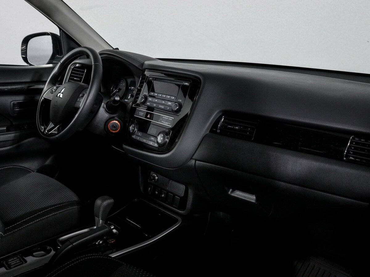 Митсубиши Оутлэндер б/у, 2019, Вариатор. Фото: #8