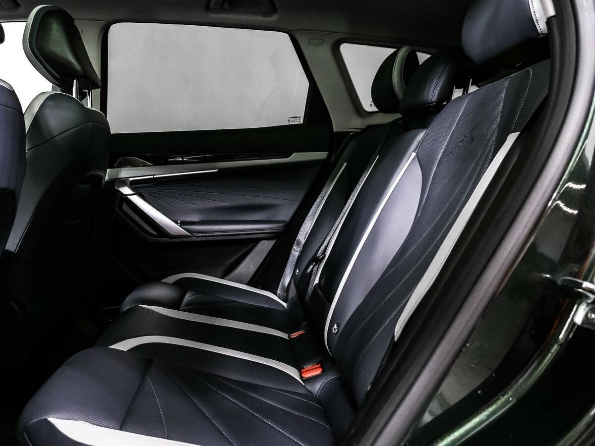 Джили Атлас б/у, 2023, Роботизированная. Фото: #11