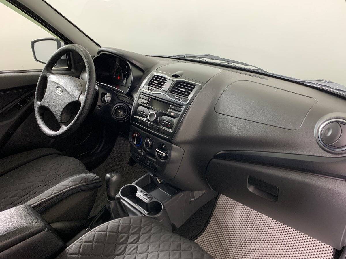 Lada (ВАЗ) Granta б/у, 2024, Механическая. Фото: #12