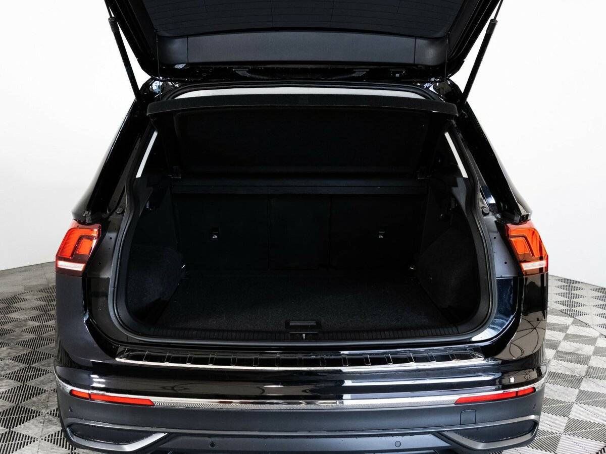 Volkswagen Tiguan б/у, 2021, Роботизированная. Фото: #14