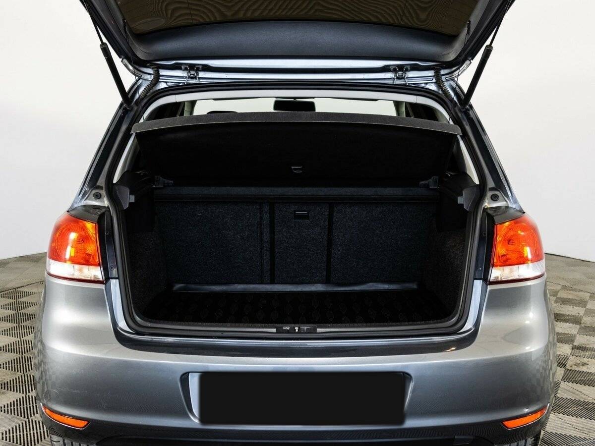 Volkswagen Golf б/у, 2012, Механическая. Фото: #15