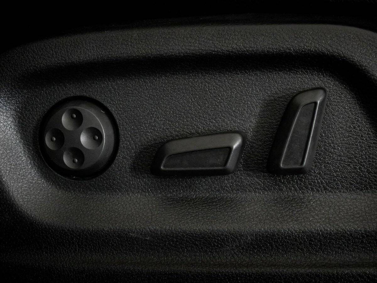 Volkswagen Tiguan б/у, 2014, Автоматическая. Фото: #18