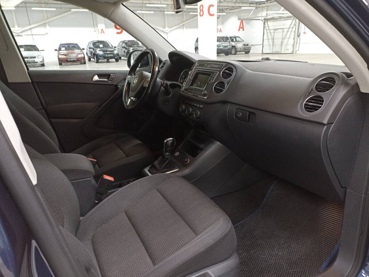 Volkswagen Tiguan б/у, 2016, Автоматическая. Фото: #10