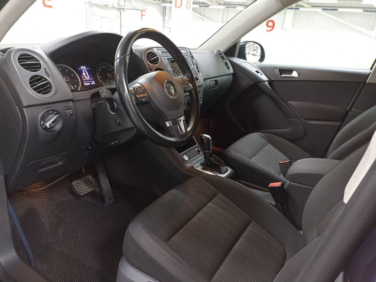 Volkswagen Tiguan б/у, 2016, Автоматическая. Фото: #15