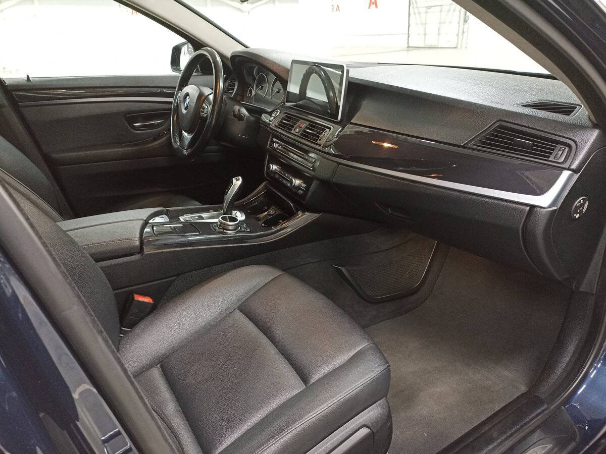 БМВ 5 серии б/у, 2015, Автоматическая. Фото: #10