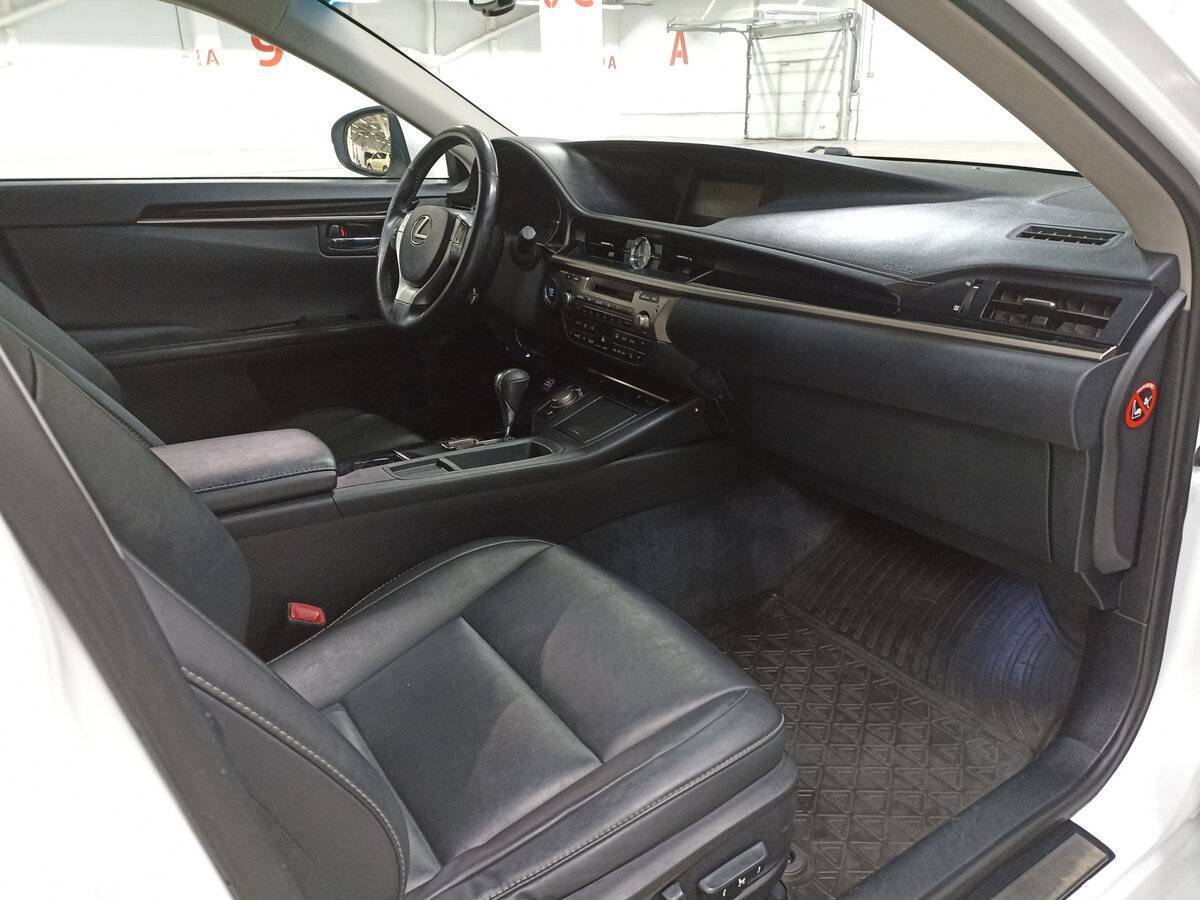 Лексус ЕС б/у, 2013, Автоматическая. Фото: #10