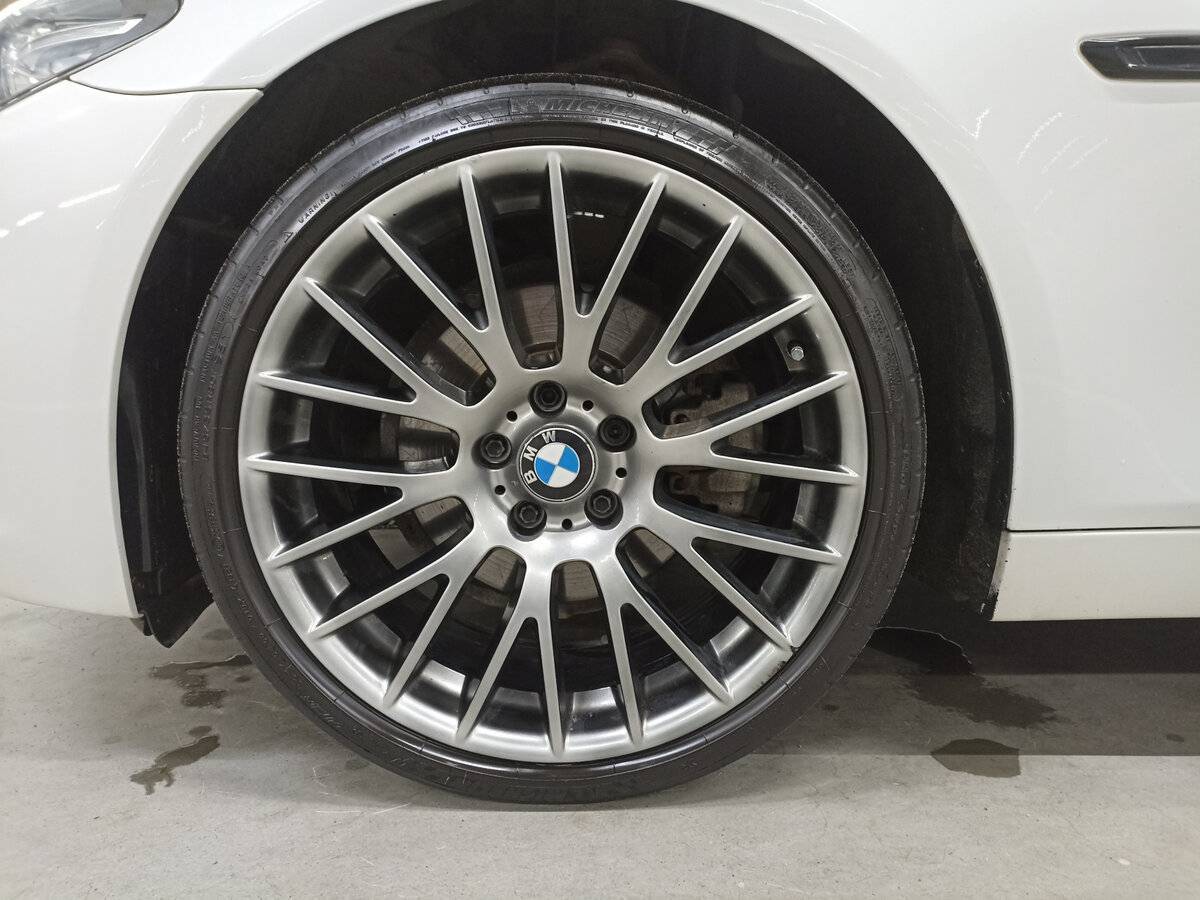 БМВ 5 серии б/у, 2015, Автоматическая. Фото: #17