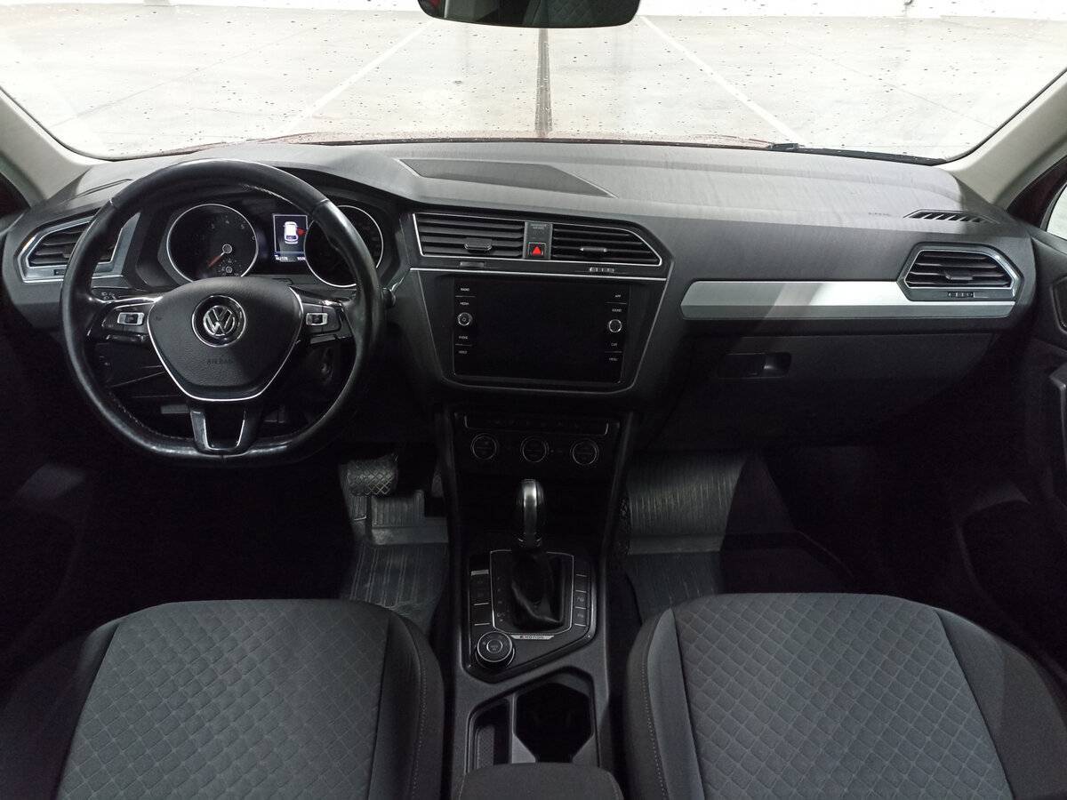 Volkswagen Tiguan б/у, 2018, Роботизированная. Фото: #13