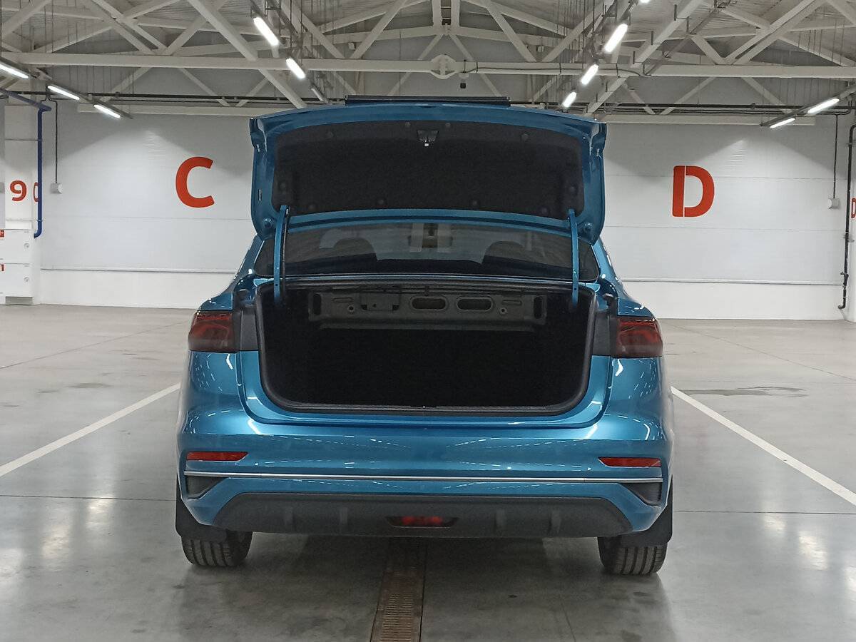 Джили Эмгранд б/у, 2023, Автоматическая. Фото: #9