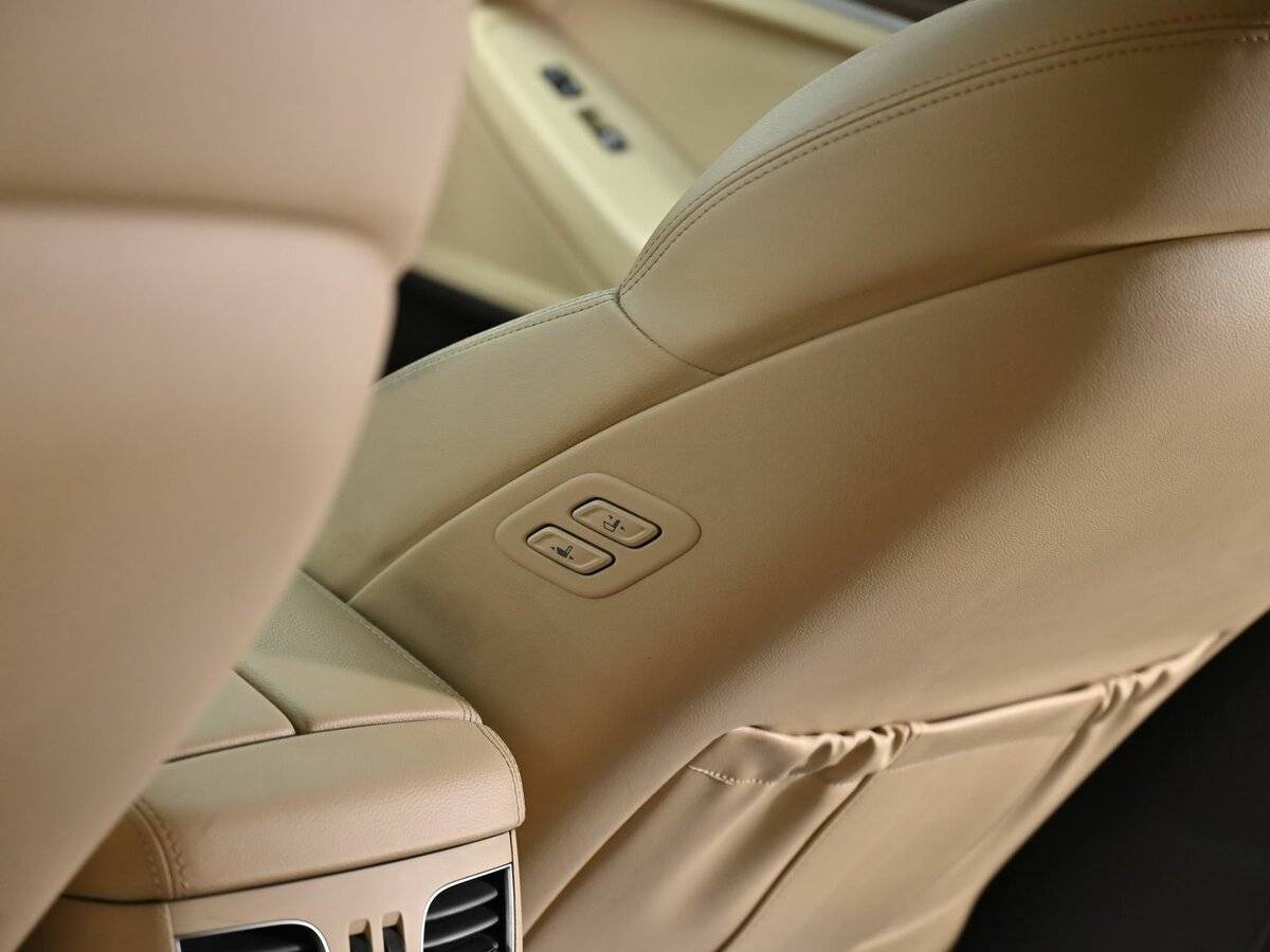 Hyundai Genesis б/у, 2016, Автоматическая. Фото: #15