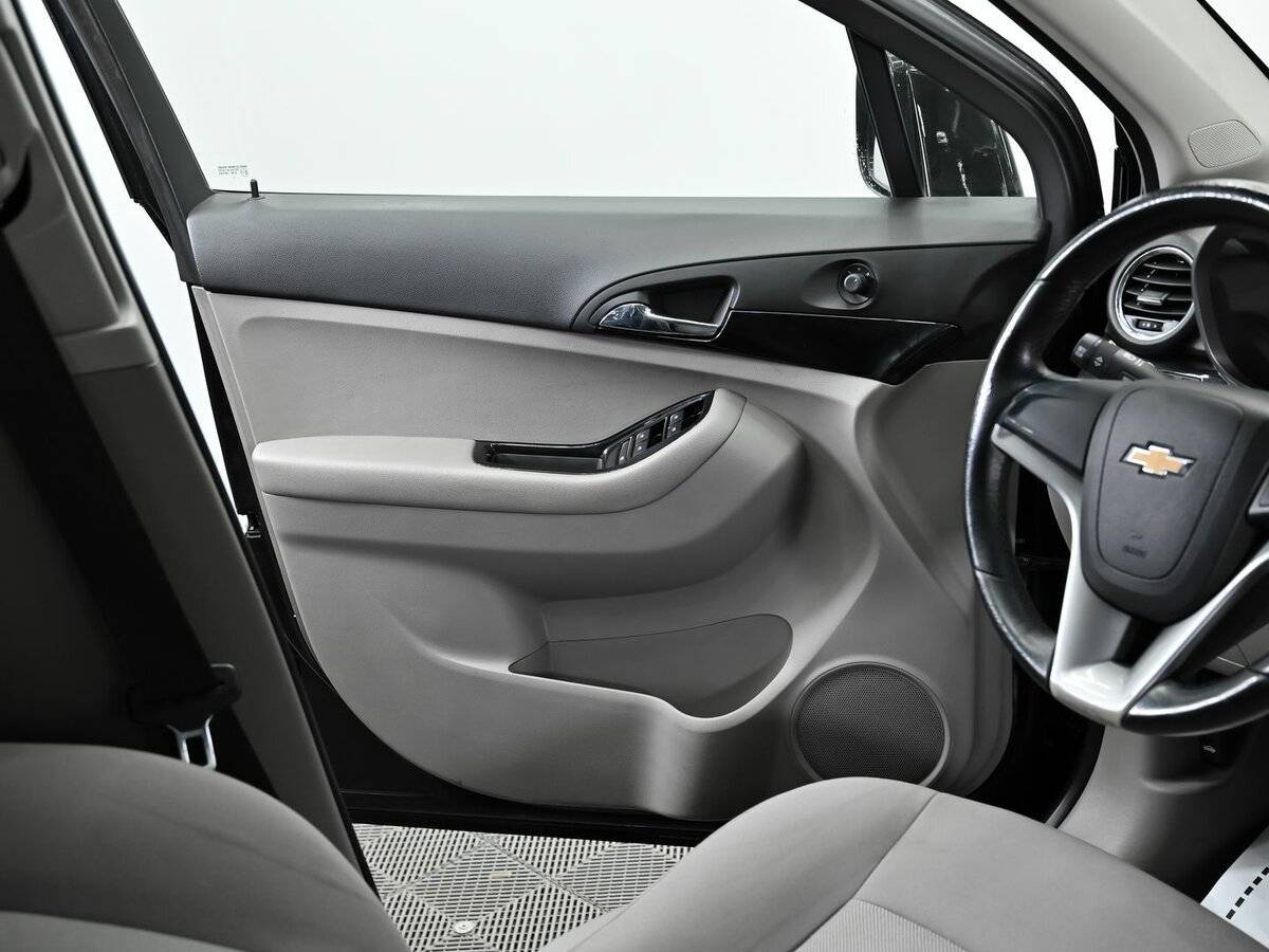 Шевроле Орландо б/у, 2013, Автоматическая. Фото: #5