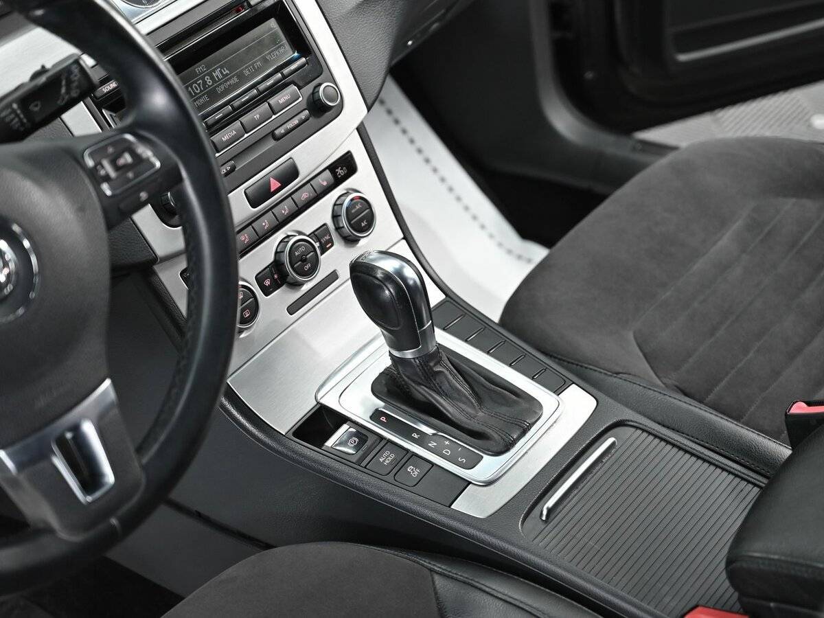 Фольксваген Пассат б/у, 2012, Роботизированная. Фото: #11