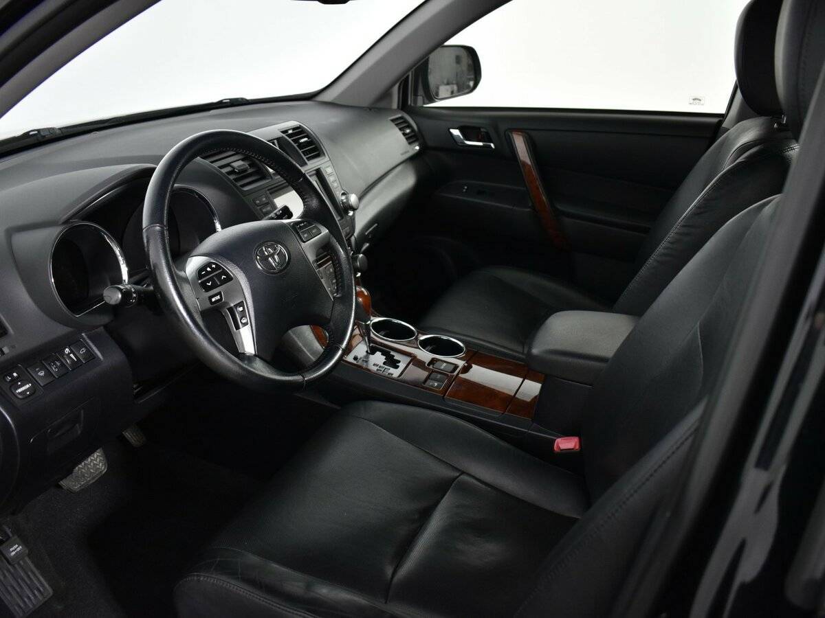 Toyota Highlander б/у, 2013, Автоматическая. Фото: #8