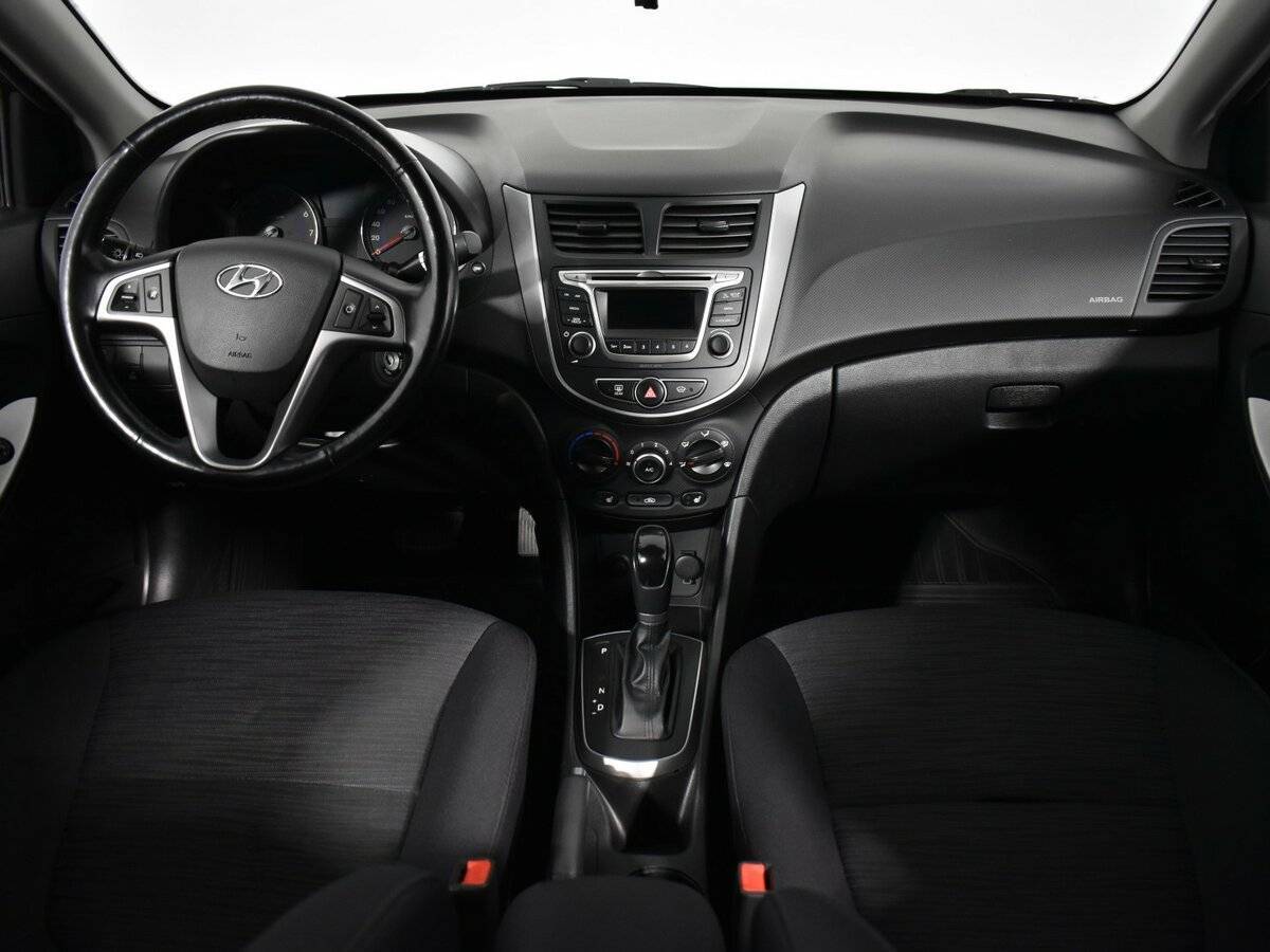 Хендай Солярис б/у, 2015, Автоматическая. Фото: #10