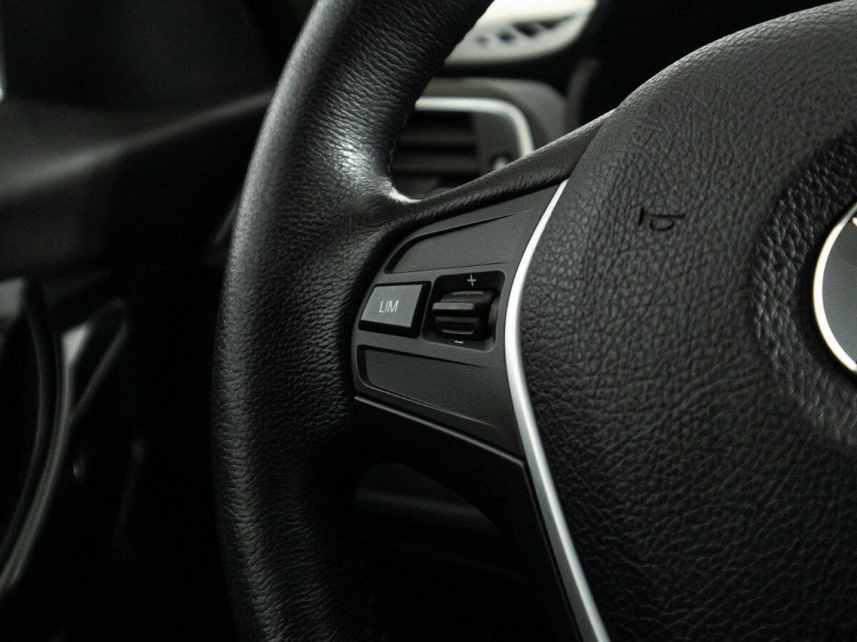 БМВ 3 серии б/у, 2018, Автоматическая. Фото: #20