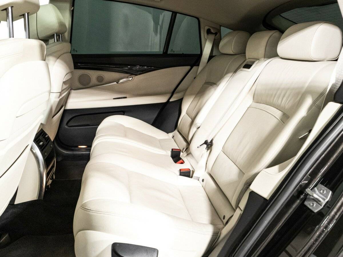 БМВ 5 серии б/у, 2014, Автоматическая. Фото: #9