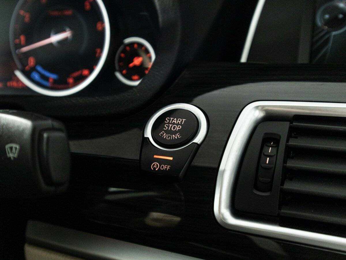 БМВ 5 серии б/у, 2014, Автоматическая. Фото: #23