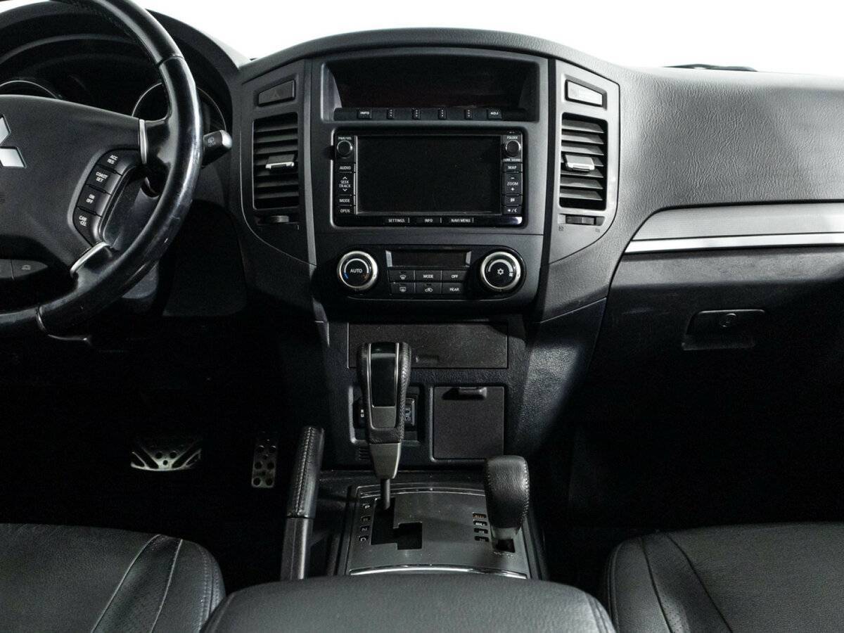 Митсубиши Паджеро б/у, 2012, Автоматическая. Фото: #13