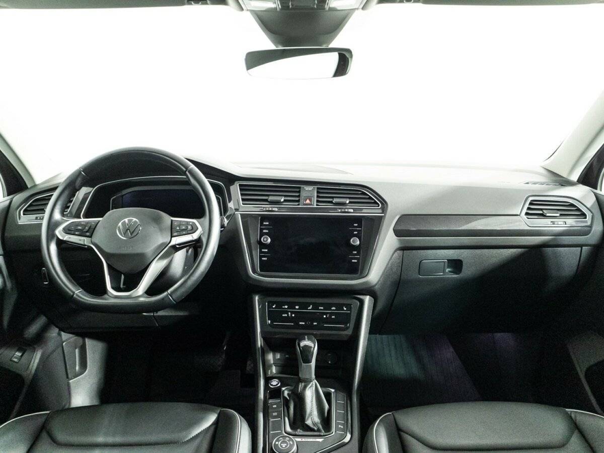 Volkswagen Tiguan б/у, 2021, Роботизированная. Фото: #12