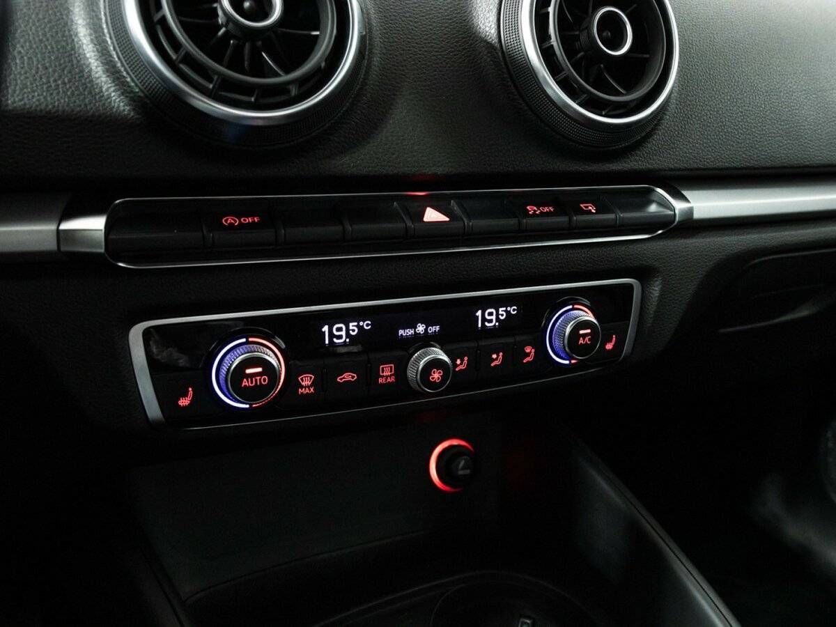 Ауди А3 б/у, 2015, Роботизированная. Фото: #14