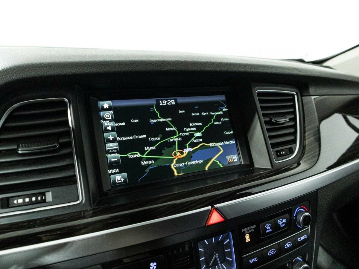 Hyundai Genesis б/у, 2015, Автоматическая. Фото: #15