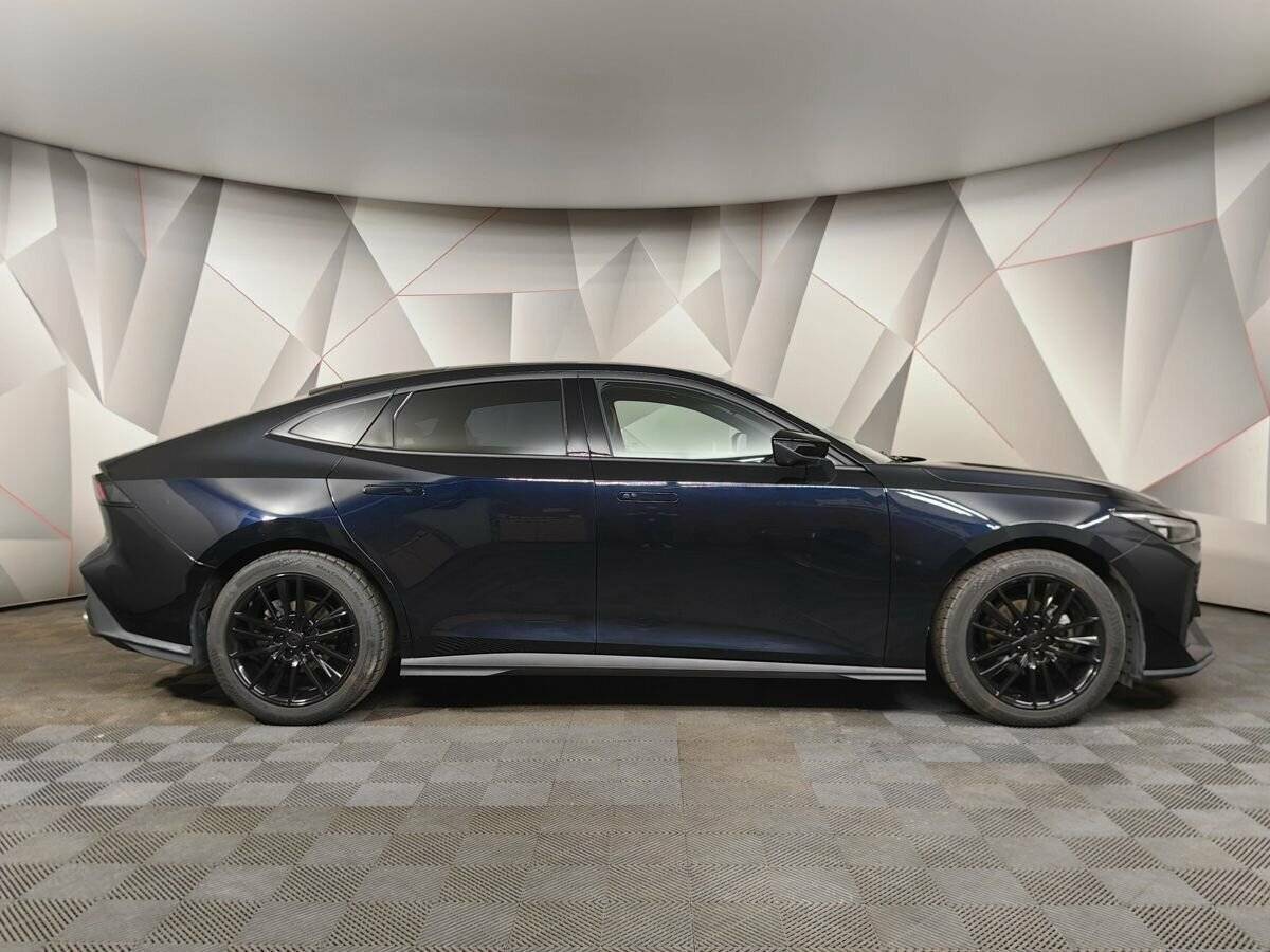 Чанган УНИ-В б/у, 2022, Роботизированная. Фото: #5