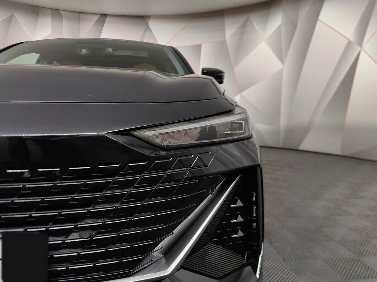 Чанган УНИ-В б/у, 2022, Роботизированная. Фото: #8