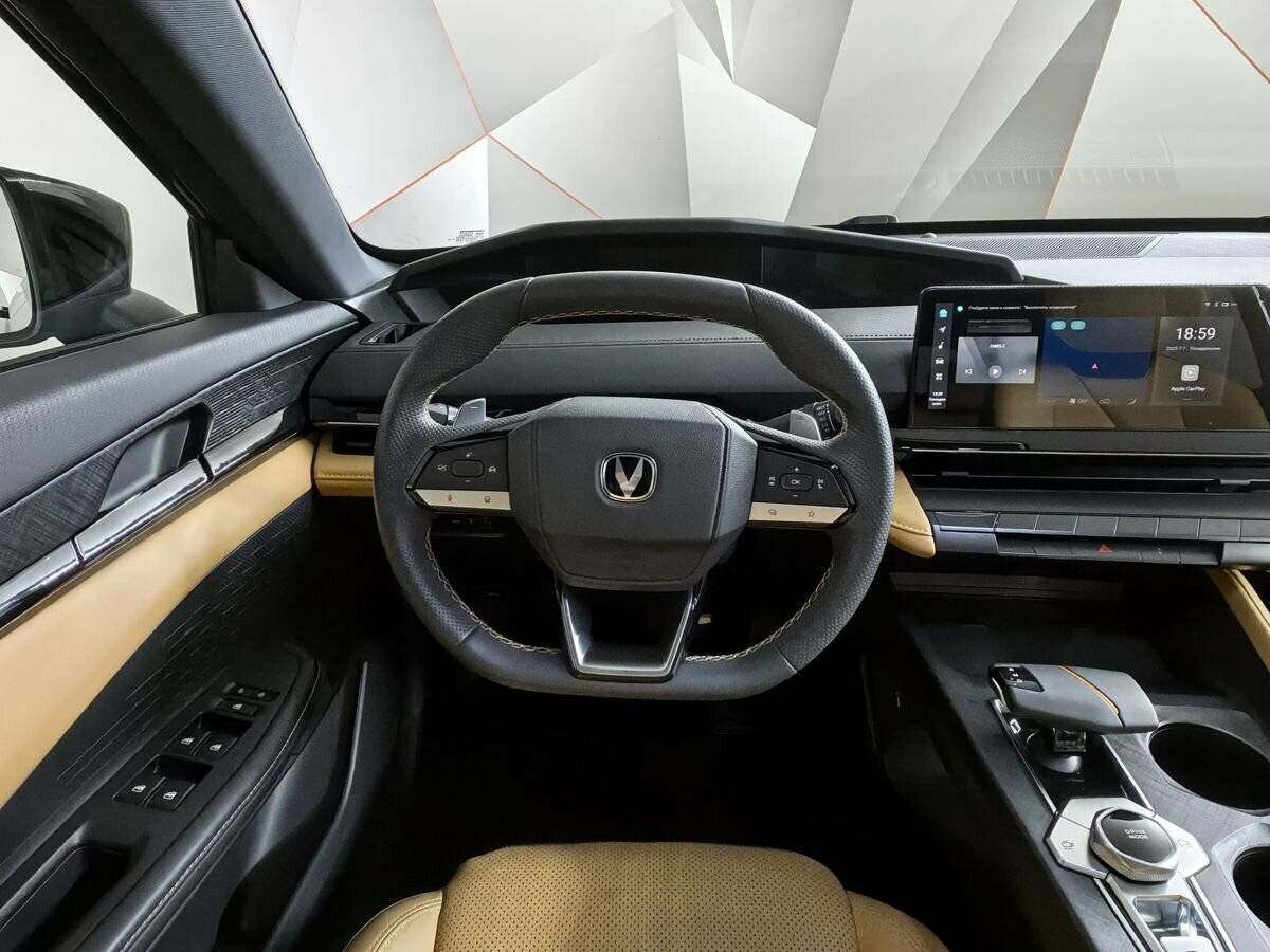 Чанган УНИ-В б/у, 2022, Роботизированная. Фото: #17