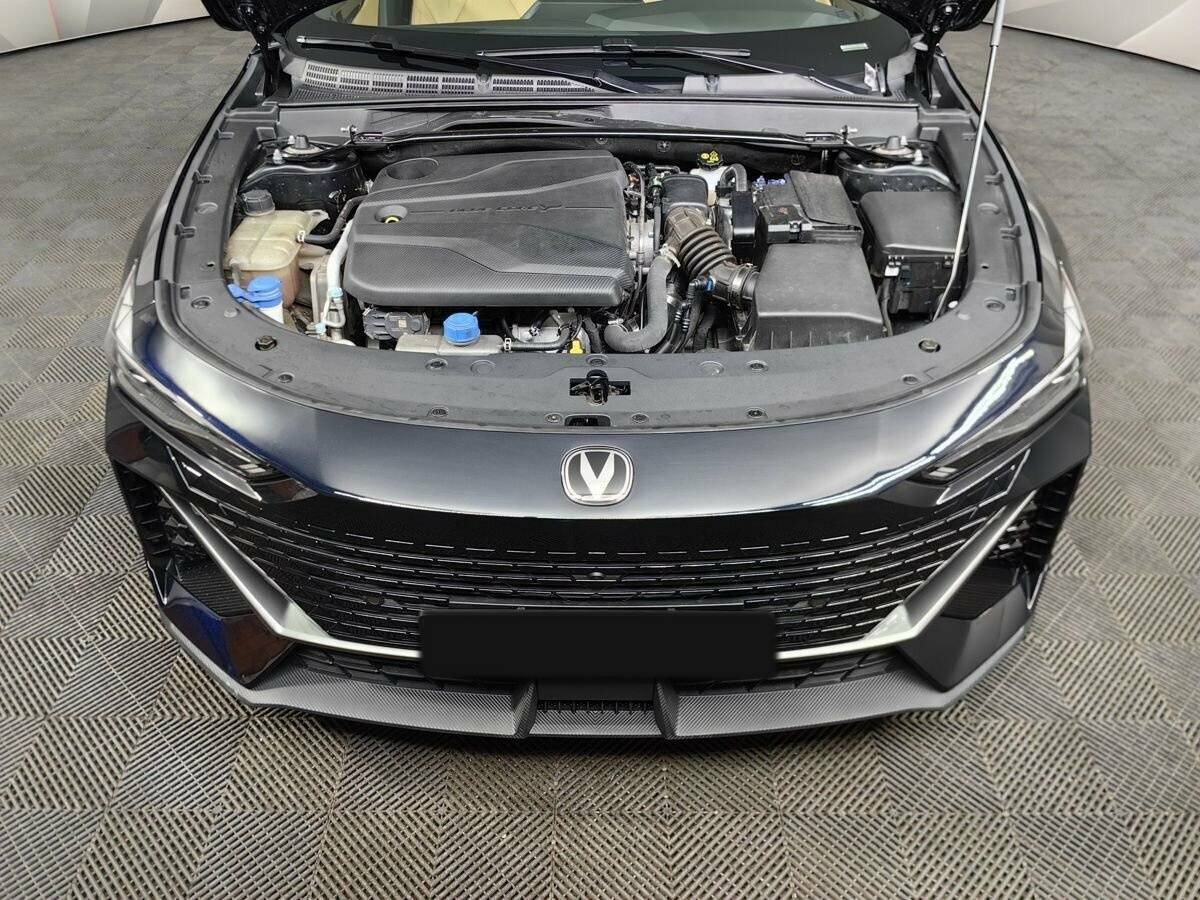 Чанган УНИ-В б/у, 2022, Роботизированная. Фото: #19