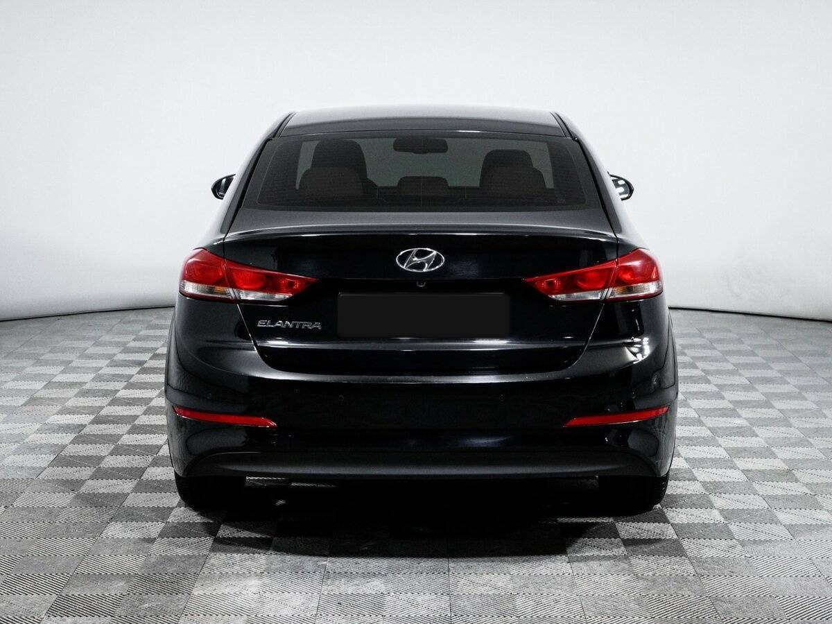 Hyundai Elantra б/у, 2016, Автоматическая. Фото: #4