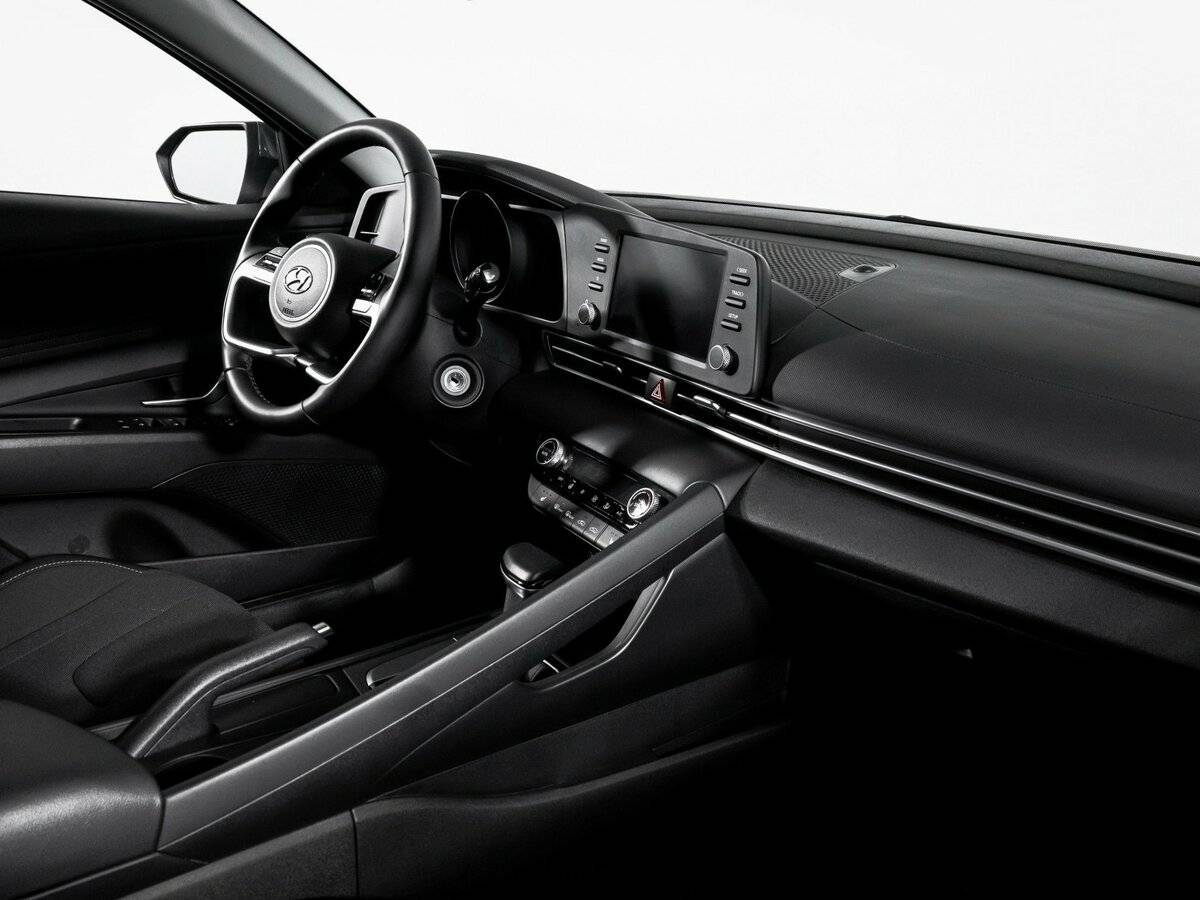 Hyundai Elantra б/у, 2021, Автоматическая. Фото: #8