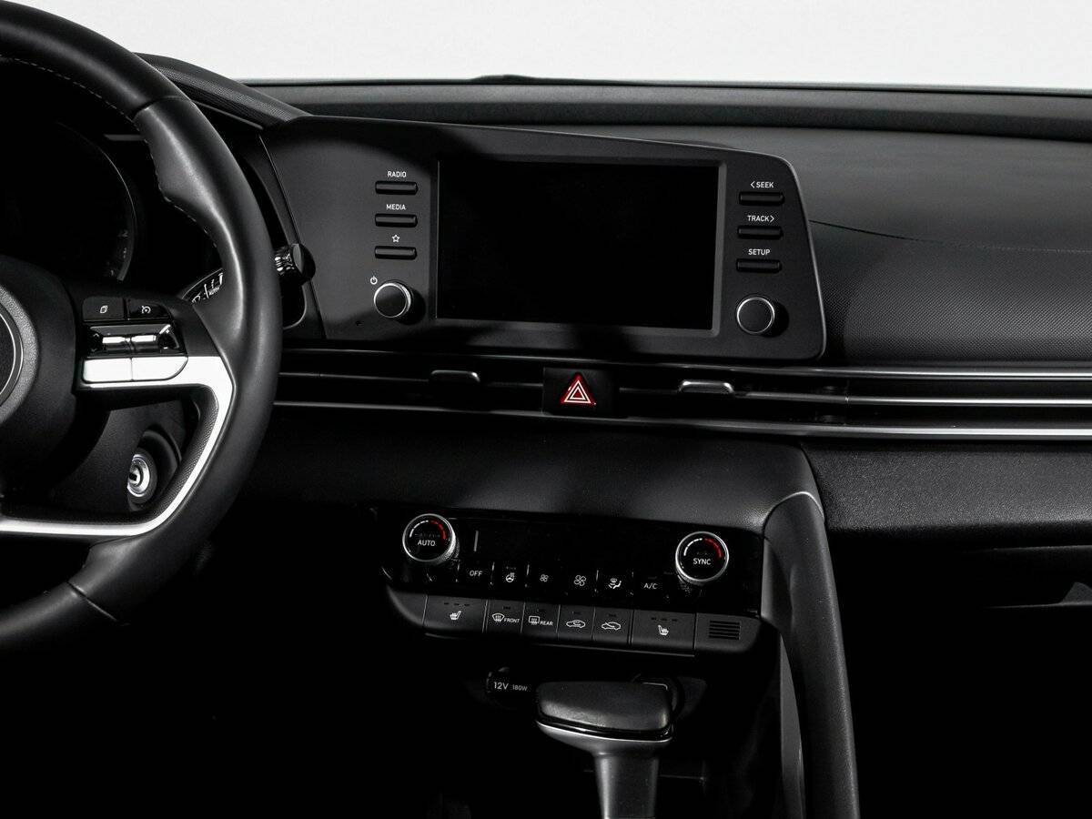 Hyundai Elantra б/у, 2021, Автоматическая. Фото: #12