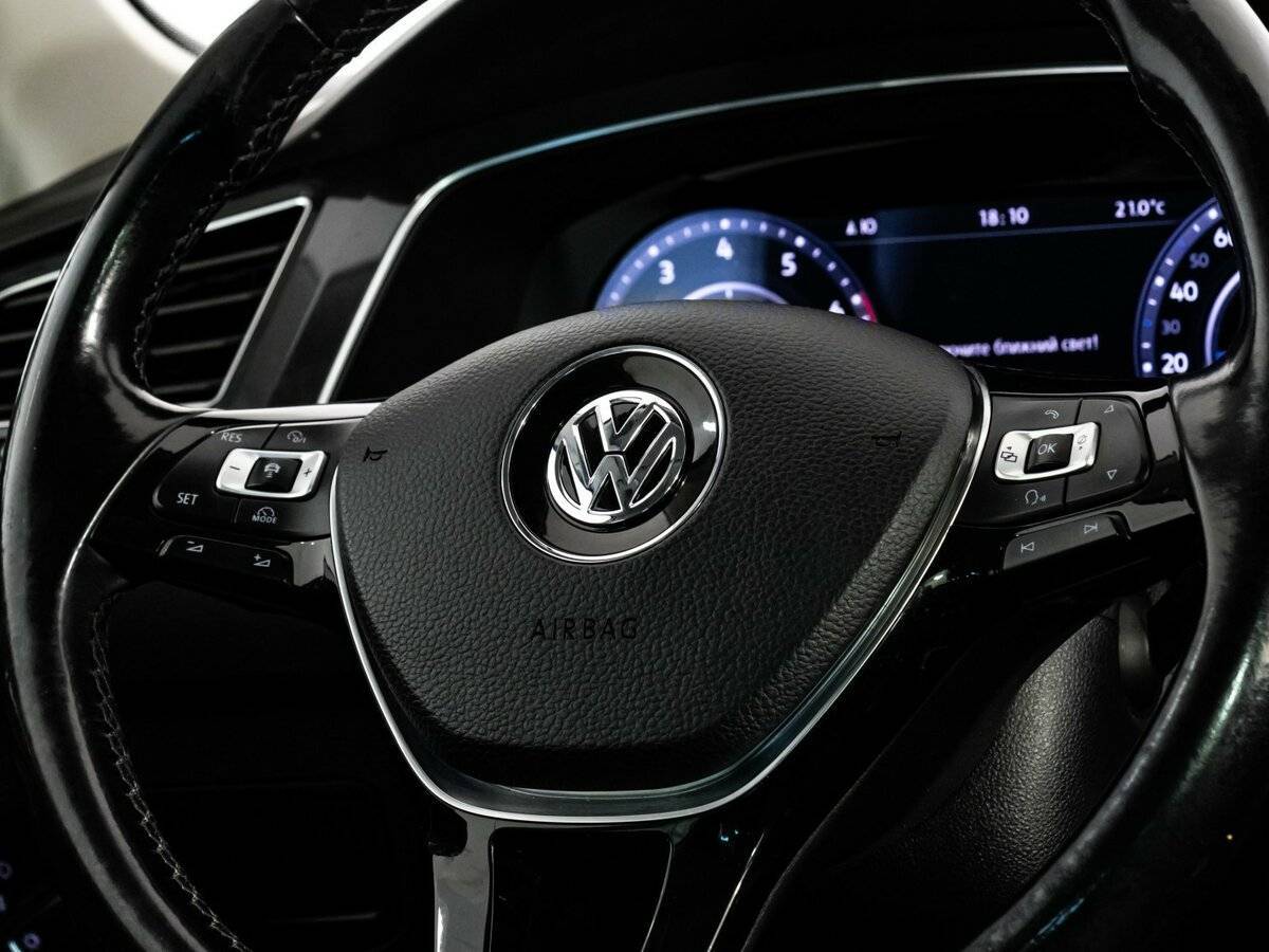 Volkswagen Tiguan б/у, 2017, Роботизированная. Фото: #12