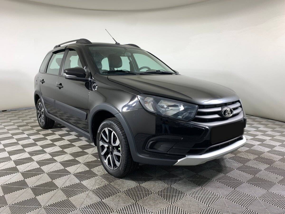 Лада (ВАЗ) Гранта б/у, 2023, Механическая. Фото: #2