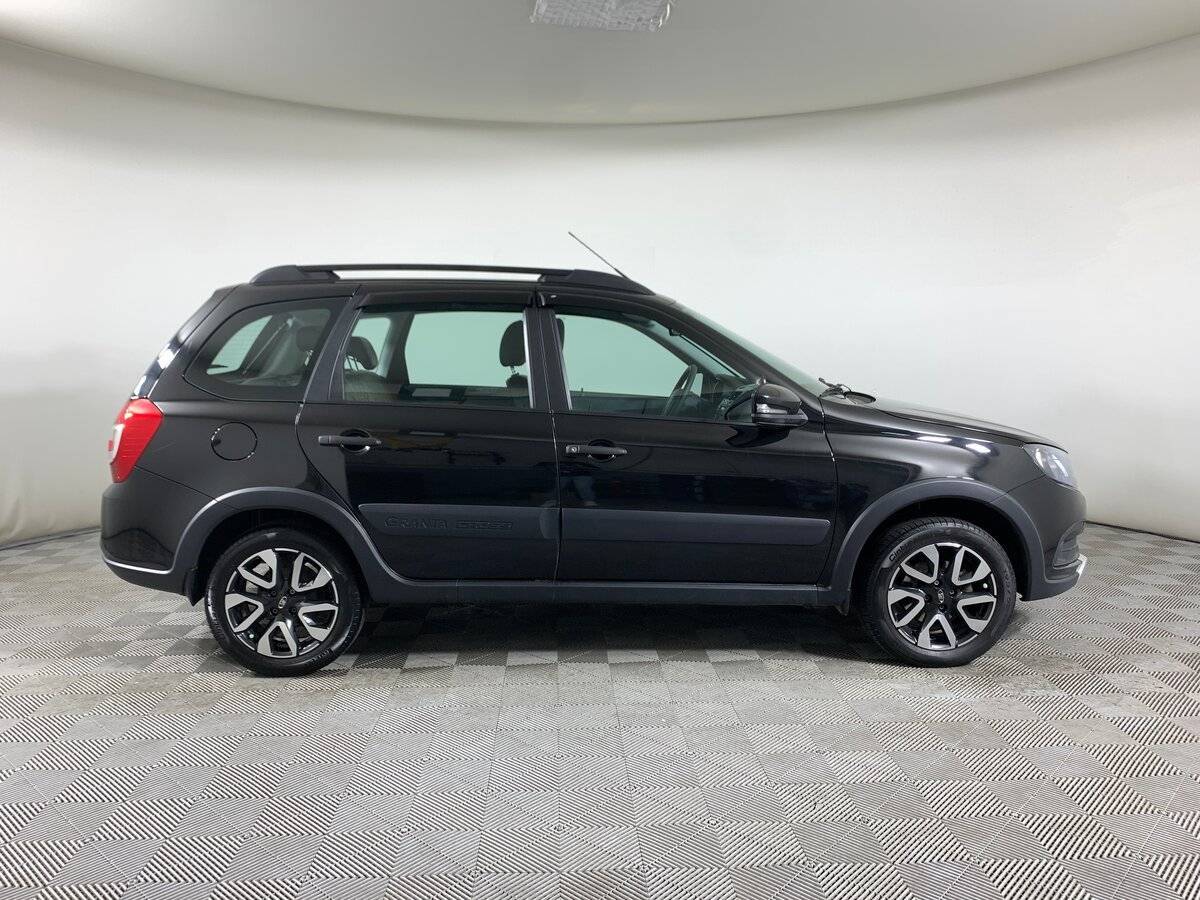 Лада (ВАЗ) Гранта б/у, 2023, Механическая. Фото: #3