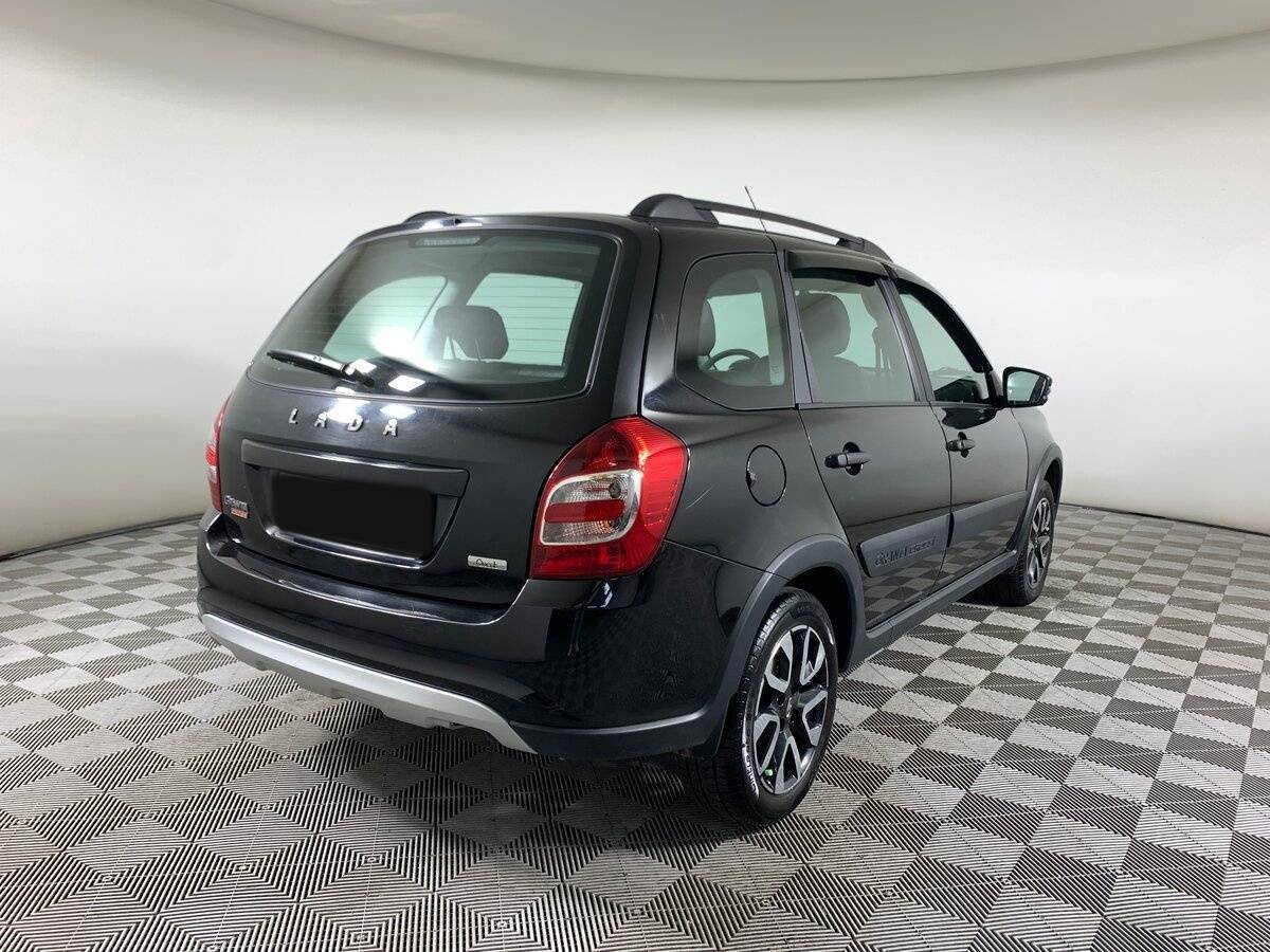 Лада (ВАЗ) Гранта б/у, 2023, Механическая. Фото: #4