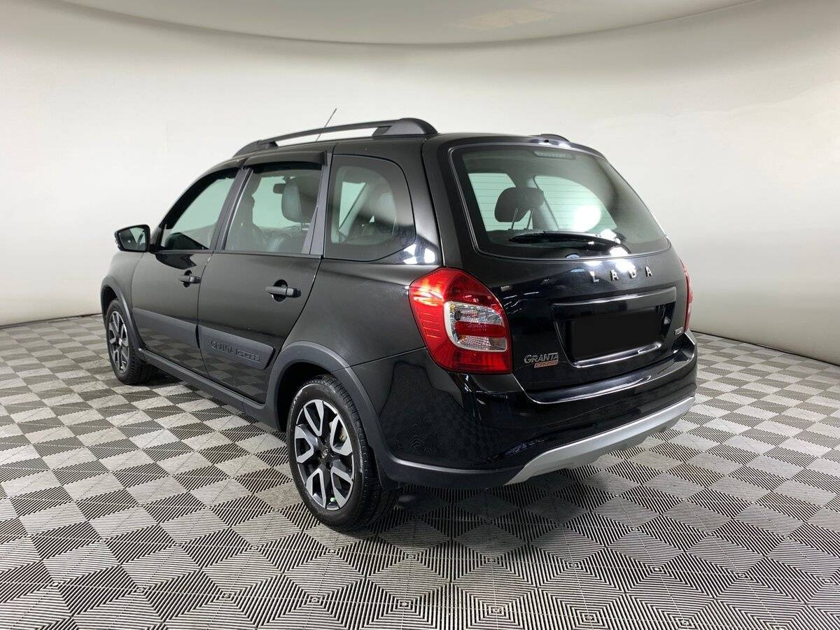 Лада (ВАЗ) Гранта б/у, 2023, Механическая. Фото: #6