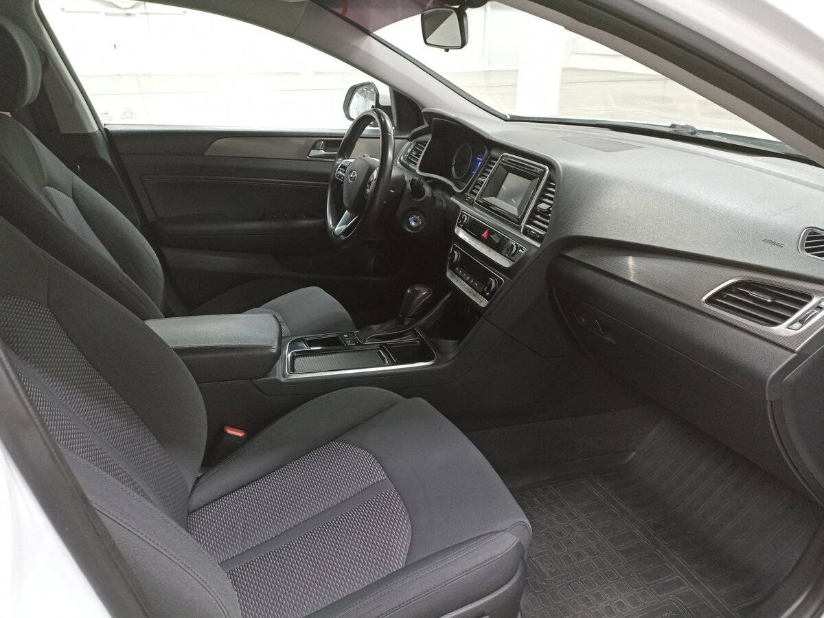 Hyundai Sonata б/у, 2017, Автоматическая. Фото: #10