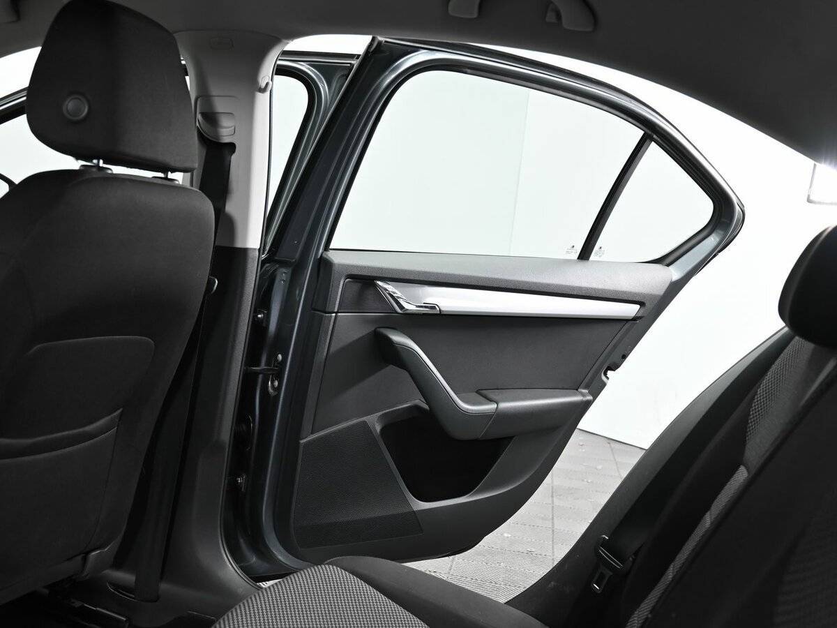 Шкода Октавия б/у, 2014, Механическая. Фото: #16