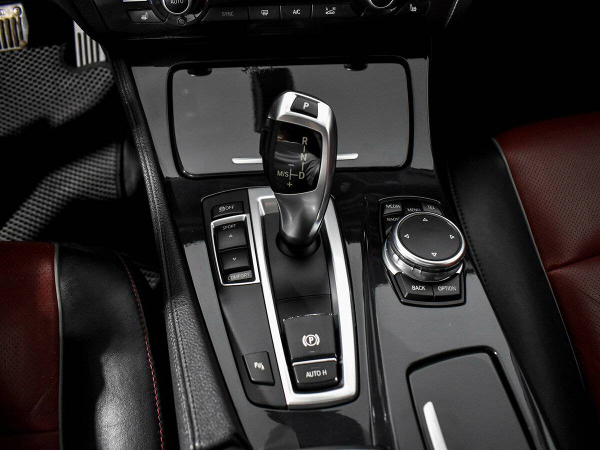 БМВ 5 серии б/у, 2013, Автоматическая. Фото: #8