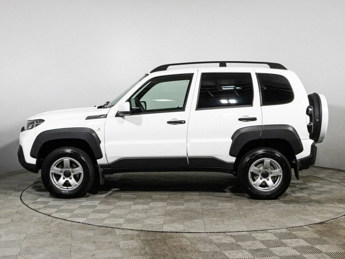 Lada (ВАЗ) Niva б/у, 2022, Механическая. Фото: #7