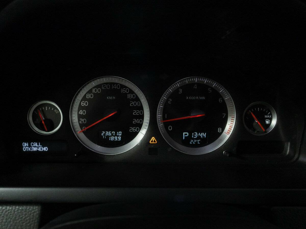 Volvo XC90 б/у, 2012, Автоматическая. Фото: #11