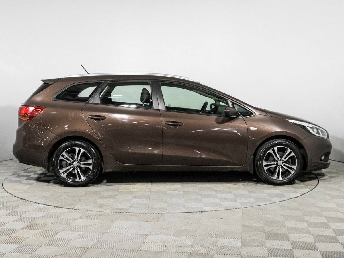 Киа Сид б/у, 2013, Механическая. Фото: #3