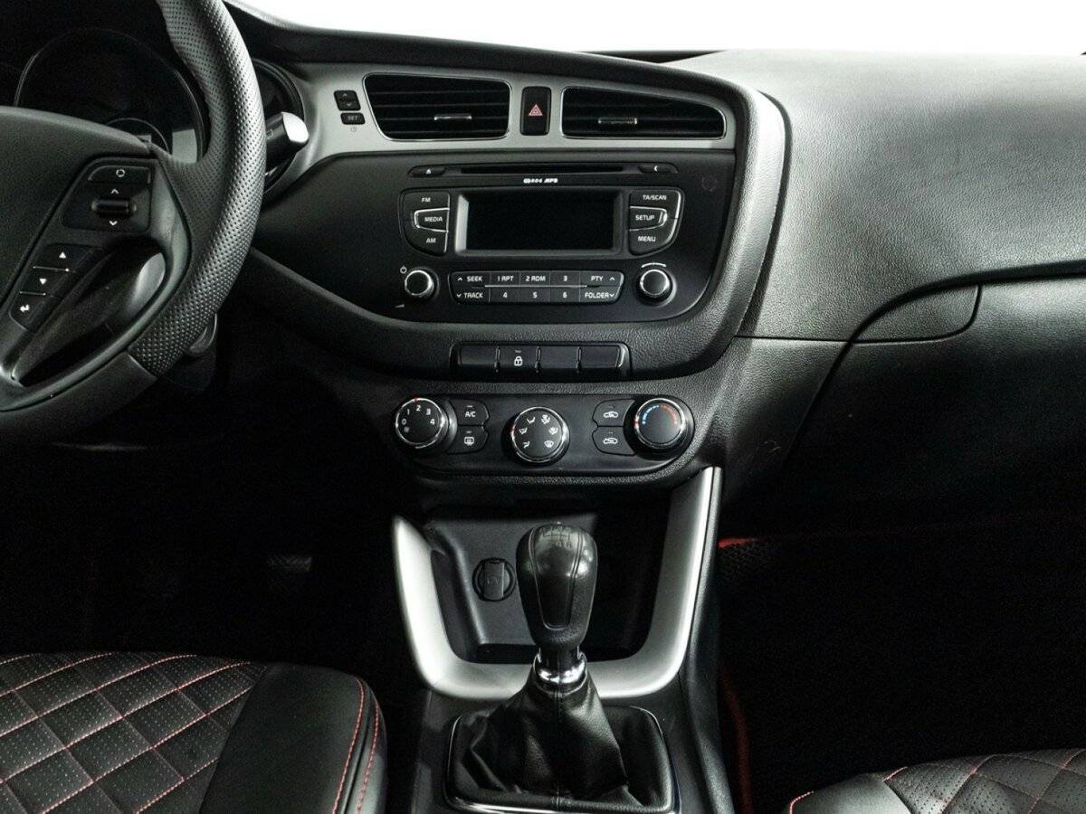 Киа Сид б/у, 2013, Механическая. Фото: #13